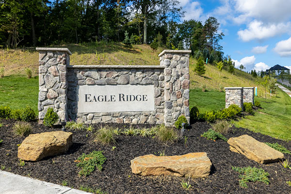 Eagle Ridge Monument
